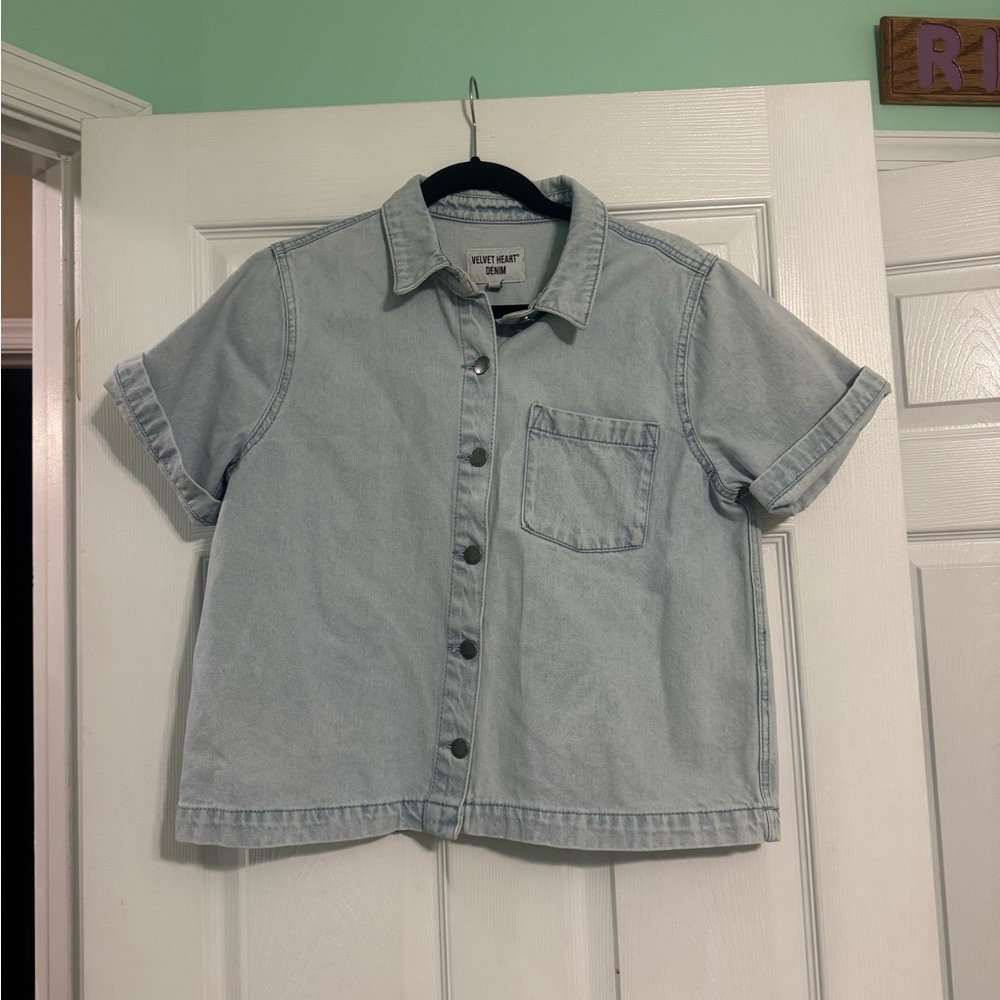 Velvet heart denim light wash denim jacket/ Shirt
